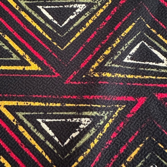 LulaRoe midi pencil skirt black red yellow geometric size 2xl - Picture 3 of 4